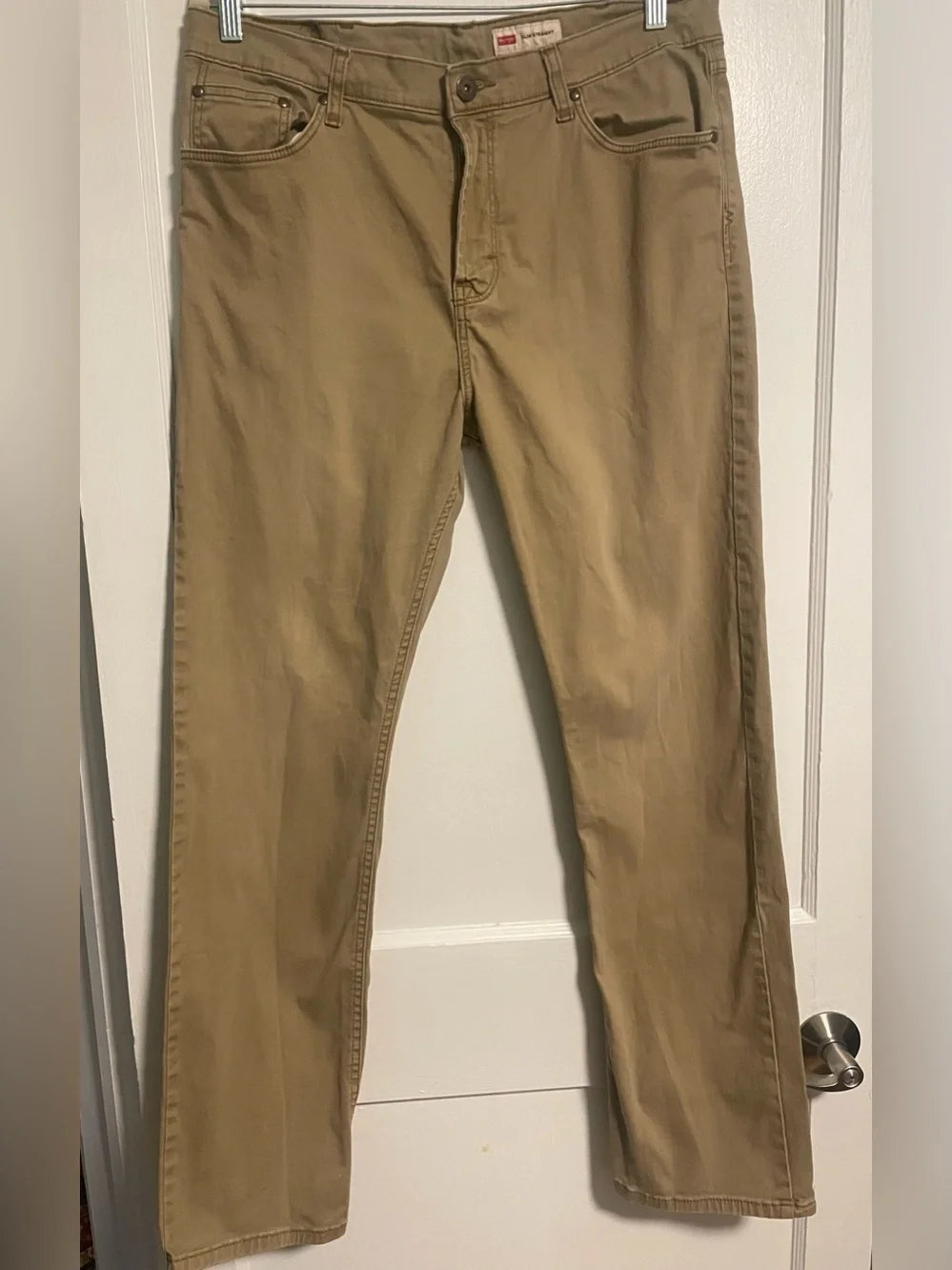 Wrangler Men's Chinos in Khaki Tan size 36x32
